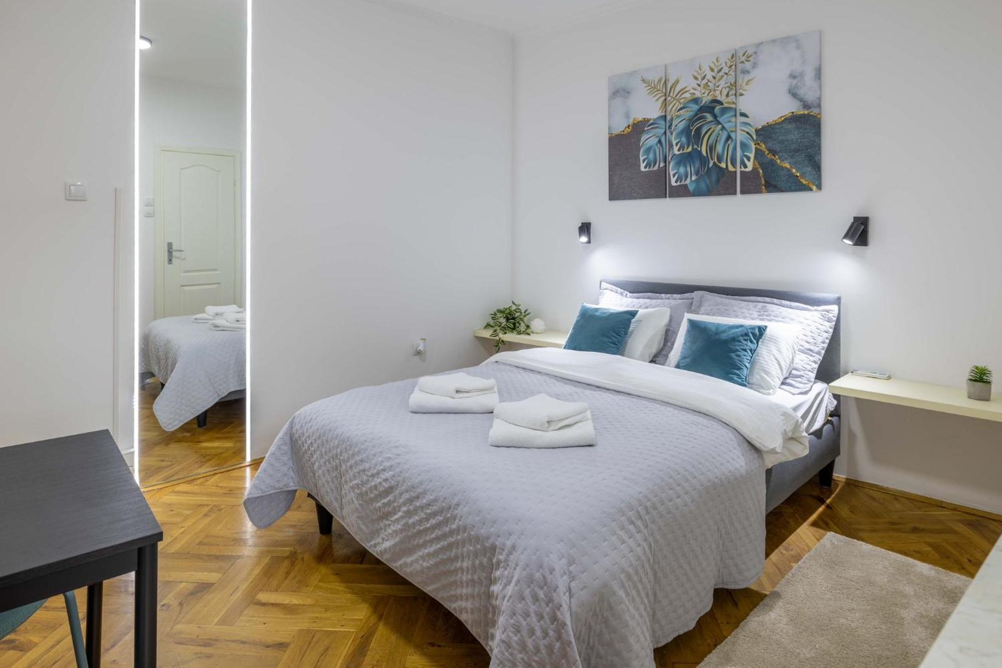 Brent Collection - Apartments In City Center Novi Sad Eksteriør billede